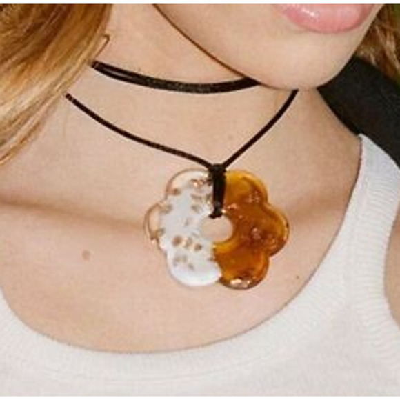 Urban Outfitters Jewelry - Urban Outfitters Glass Flower Corded Choker Necklace New With Tag
